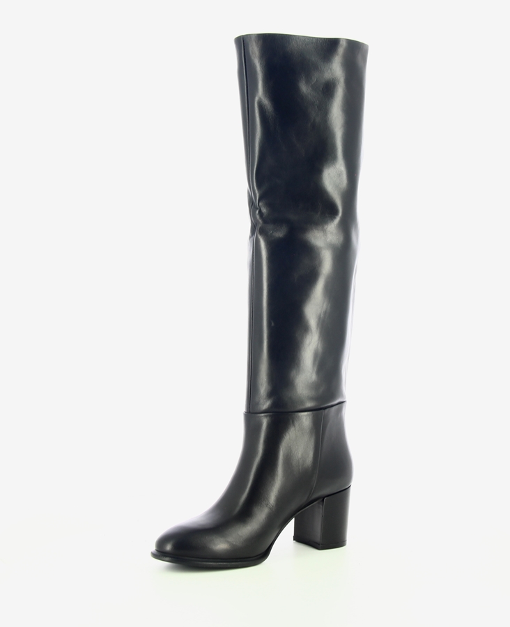 ScanCube-1-4921LAD CARMEN B101