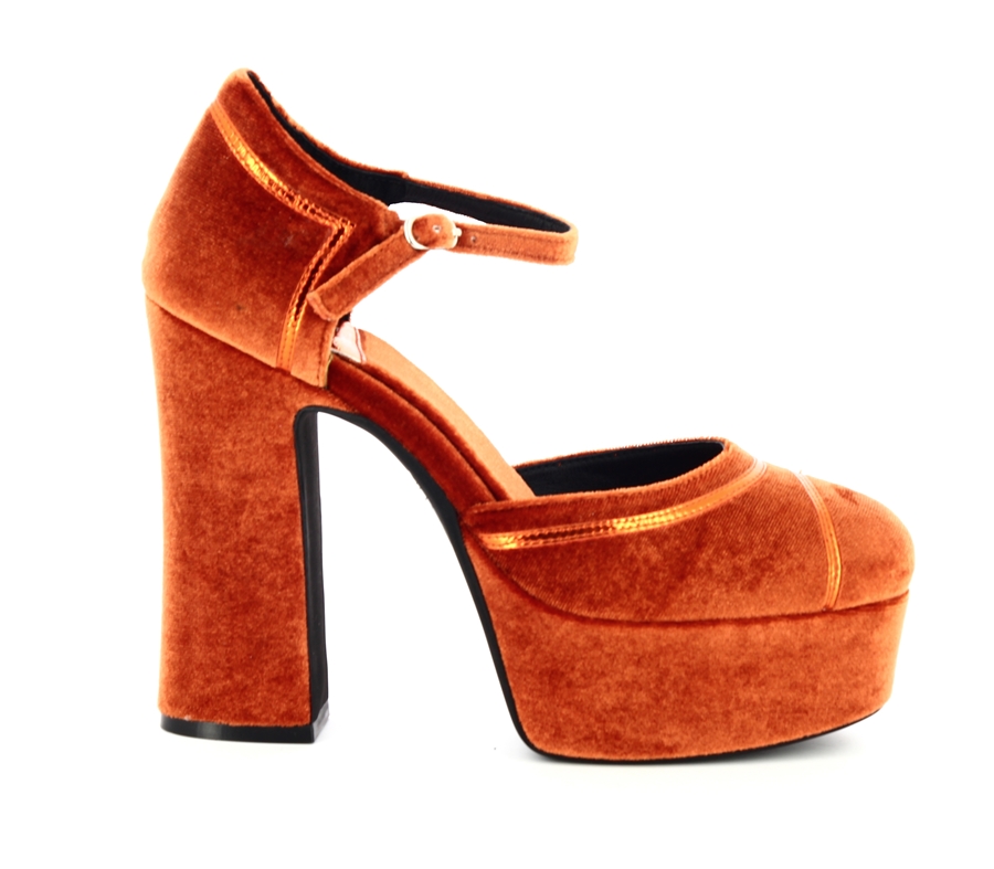 JEFFREY CAMPBELL|LOW DOWN