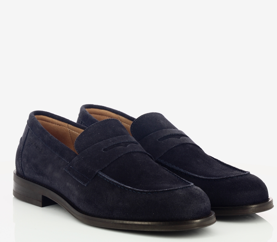 AMBITIOUS|14306 SIMON