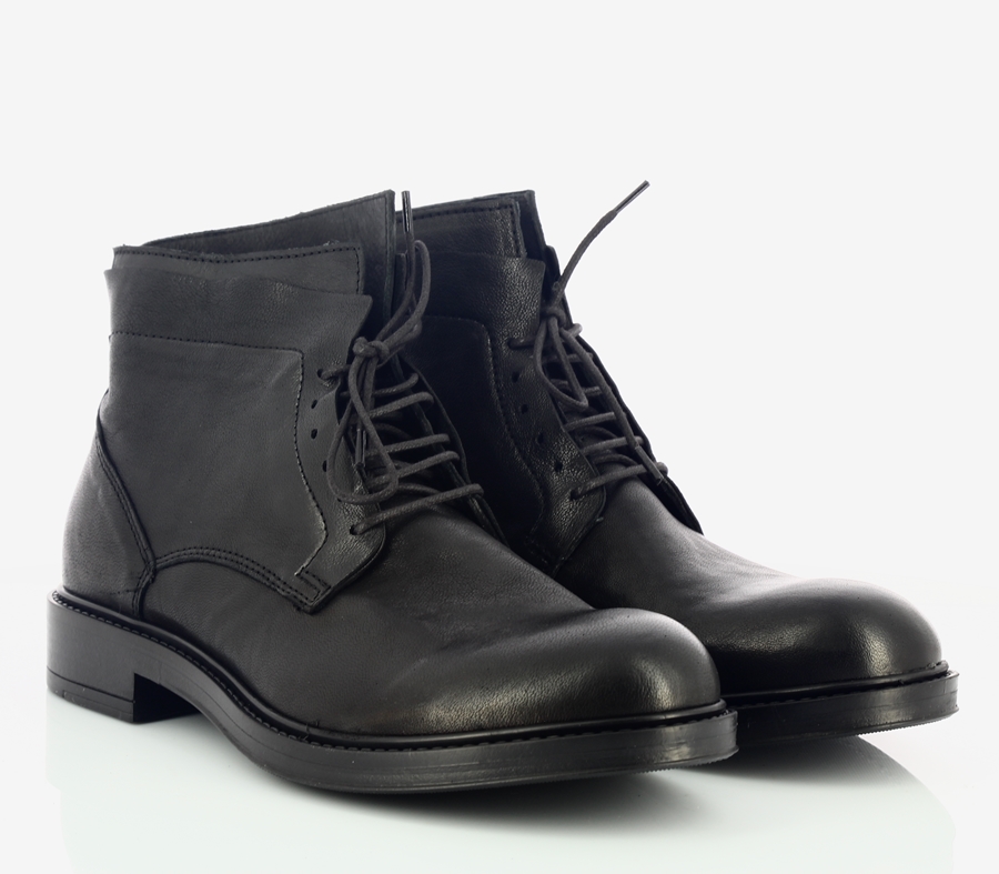 PAWELK’S|23321/26